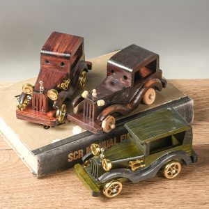 Vintage Wooden Car Model - Charming Retro Desktop Decor for Home & Office, Perfect Gift Idea