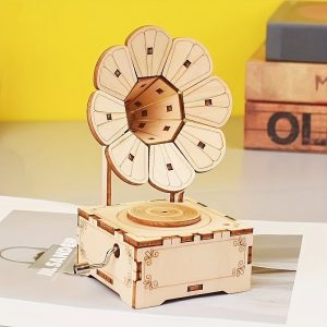 3D Wooden Puzzle DIY Music Box Model Kit Phonograph Manual Crank Carving Music Box, Wooden Building Kit 3D Puzzle Toys Creative Birthday Gift For Adults